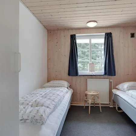 Casa de Férias Ellinore - 200m To The Inlet In Western Jutland By Interhome *
